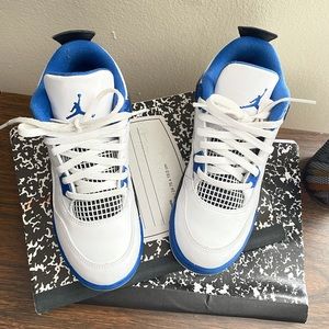 Air Jordan Retro 4’s White, Black, & Blue Size 1